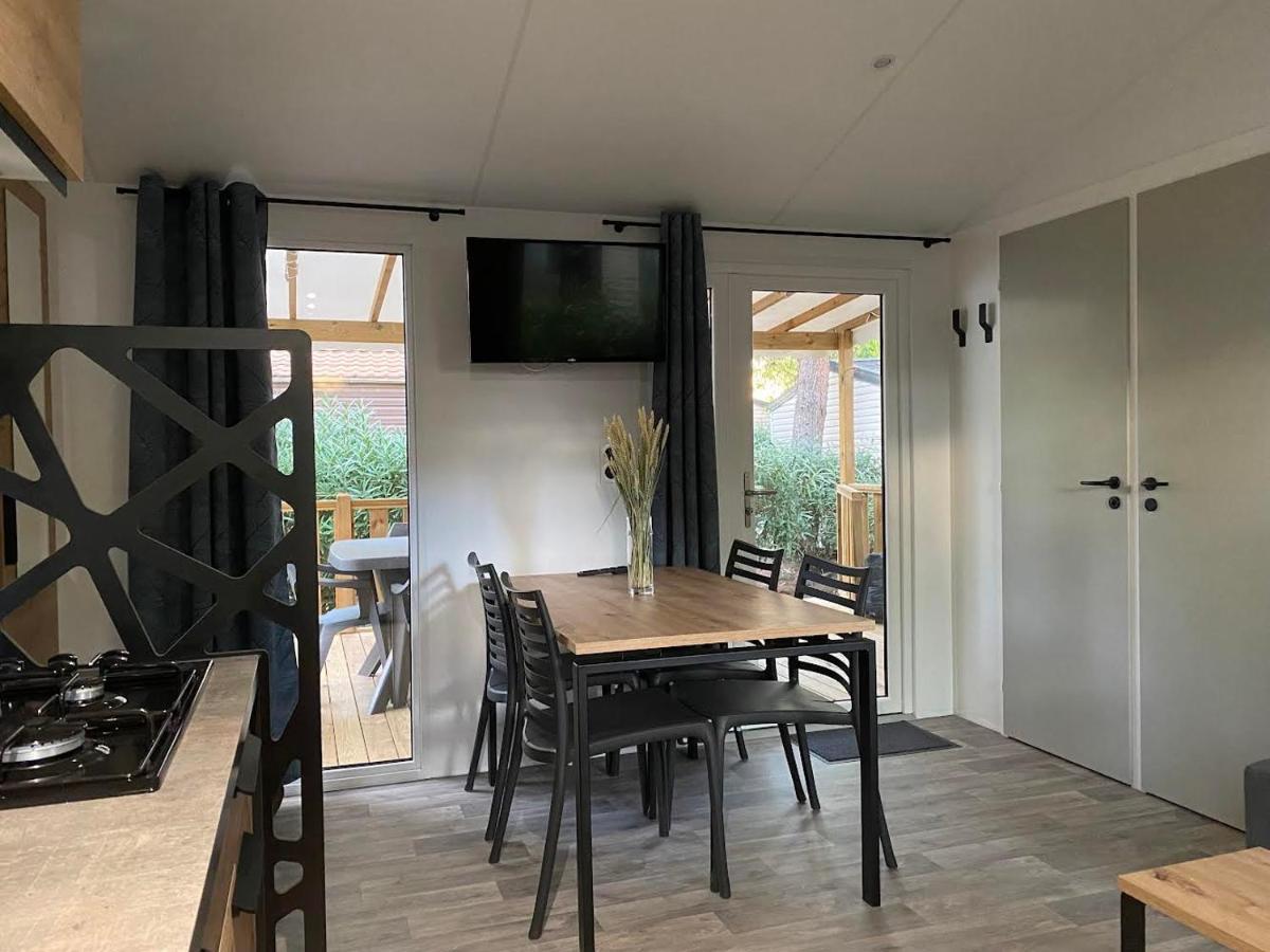 Mobil-Home 3Ch 34 M2 A Saint-Cyprien Buitenkant foto